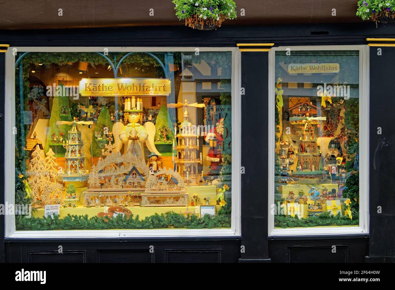 UK,North Yorkshire,York,Kathe Wohlfahrt vitrine de magasin sur Stonegate. Banque D'Images