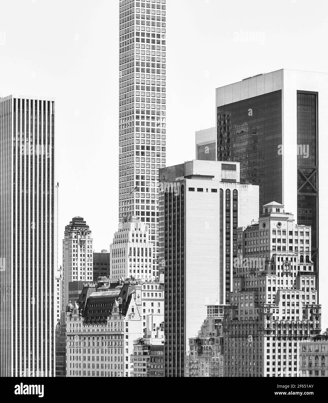 Photo en noir et blanc de l'architecture diversifiée de New York, États-Unis. Banque D'Images
