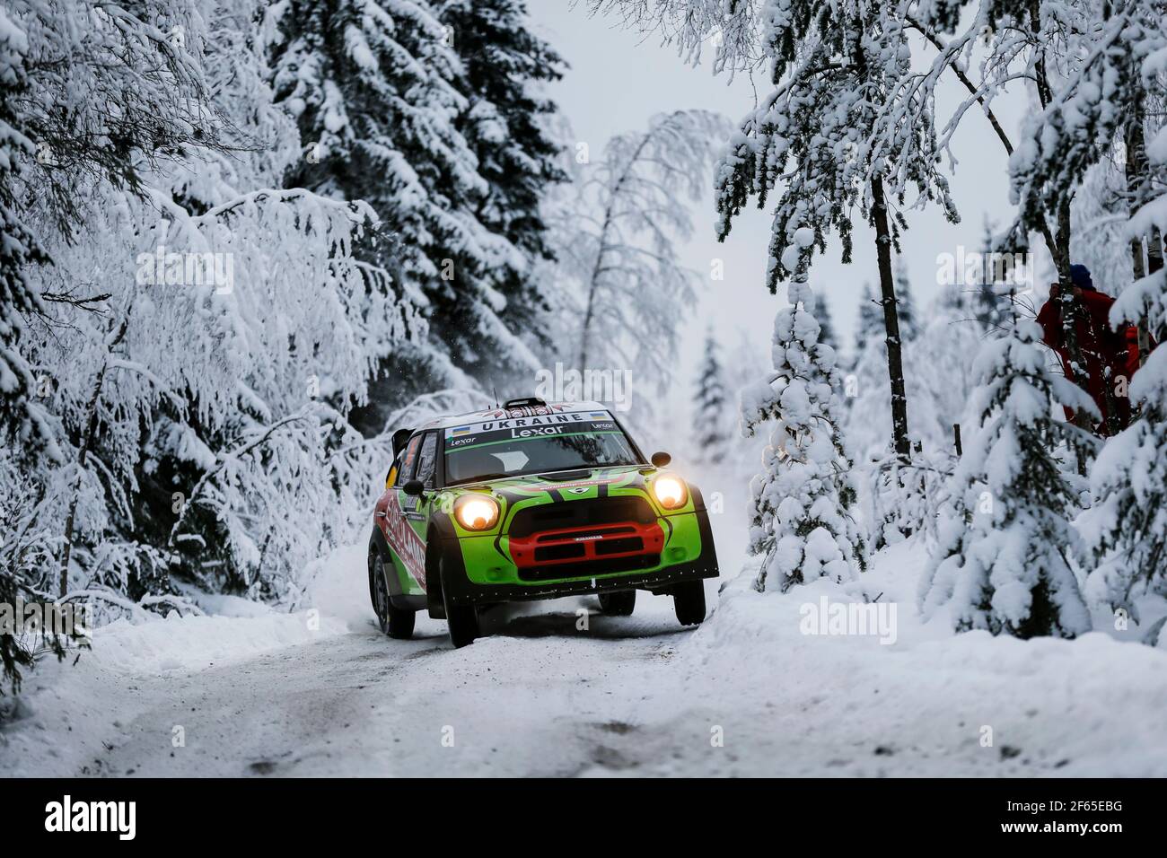 16 Eurolamp World Rally Team, Gorban Valeriy, Larens Sergei, Mini John Cooper Works WRC en action pendant le Championnat du monde de rallye WRC 2017, Suède rallye du 9 au 12 février, à Hagfors - photo Bastien Baudin / DPPI Banque D'Images