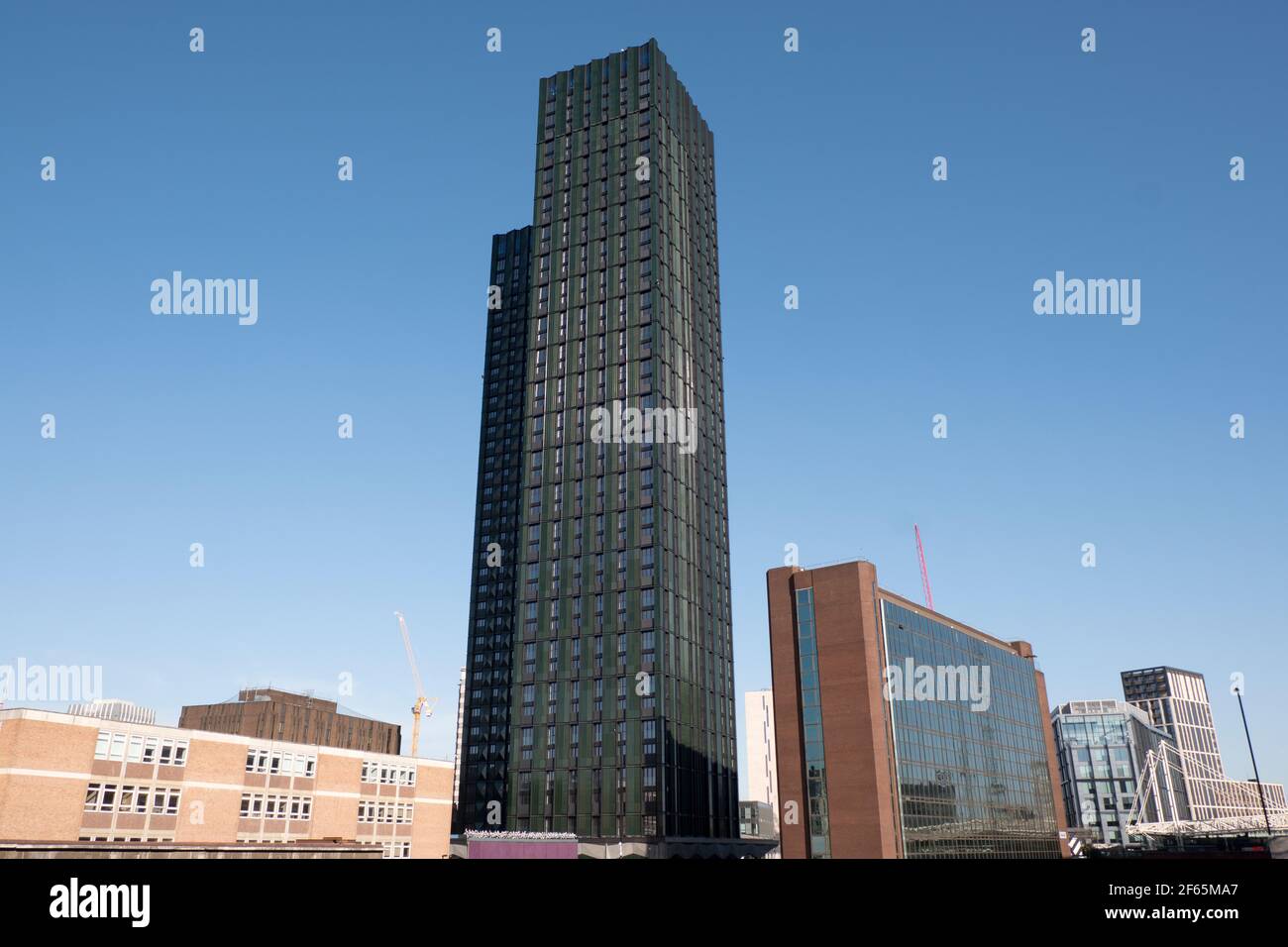 Vue sur le bâtiment du 101 George Street à Crydon Banque D'Images