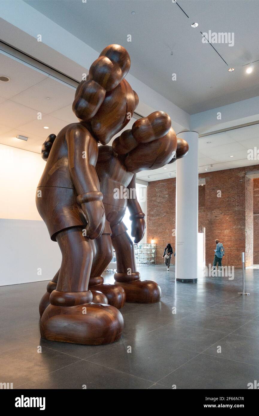 The statue kaws Banque de photographies et d’images à haute résolution