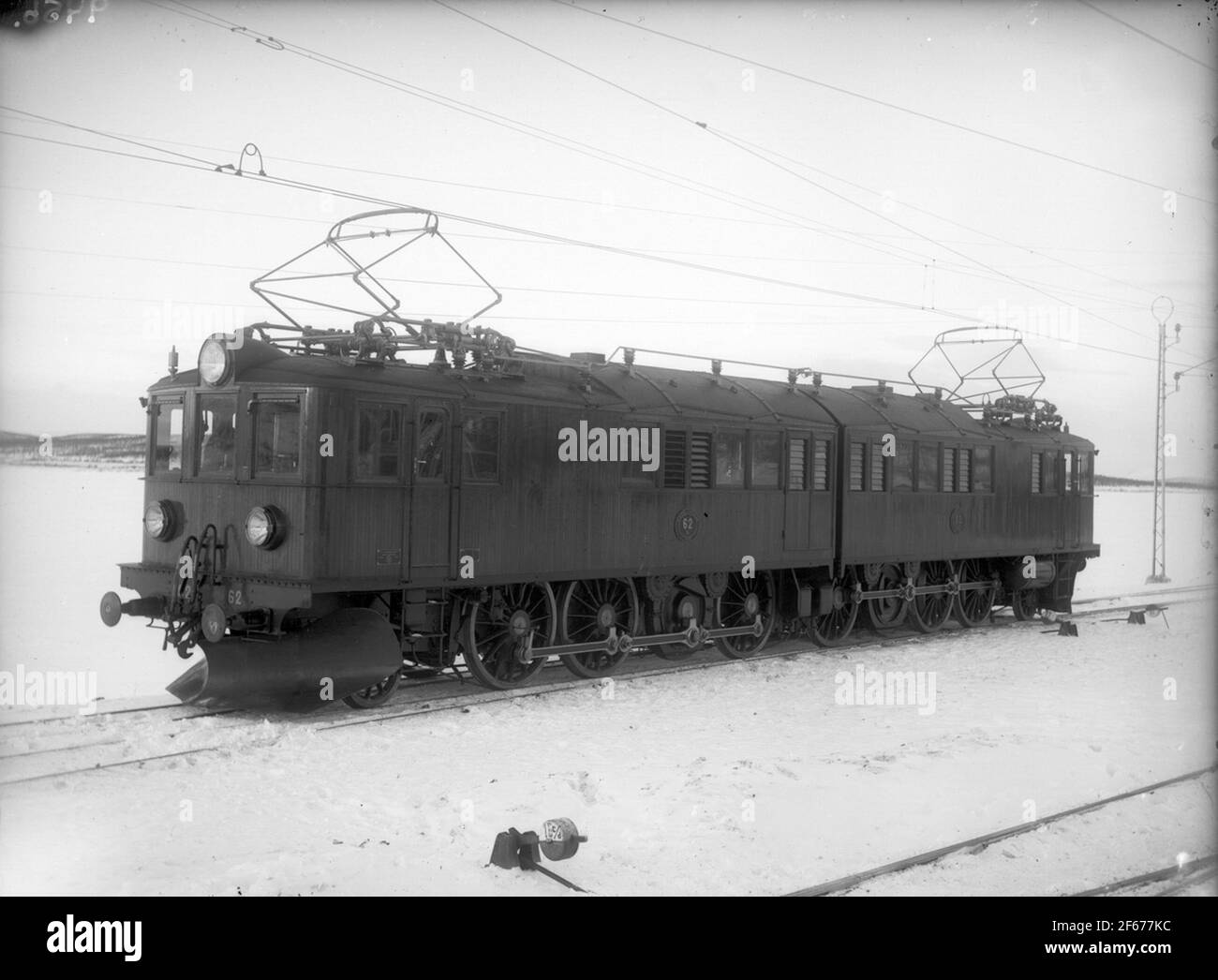 Chemins de fer d'État, SJ OE 62-63. En service à Malmbanan Luleå-Narvik. La locomotive a été fabriquée en 1922 avec un OE literate, a été reconstruite en 1937 et a ensuite dû lirer. Banque D'Images