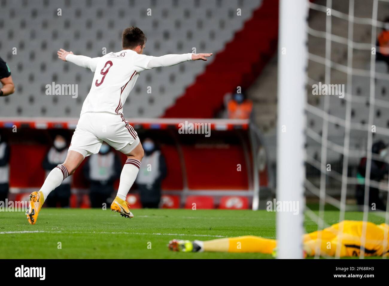 Istanbul, Turquie. 30 mars 2021. ISTANBUL, TURQUIE - MARS 30: Davis Ikunieks de Lettonie célèbre après avoir marquant son troisième but lors du match de qualification de coupe du monde entre la Turquie et la Lettonie au stade olympique Ataturk le 30 mars 2021 à Istanbul, Turquie (photo par /Orange Pictures) Credit: Orange pics BV/Alay Live News Banque D'Images