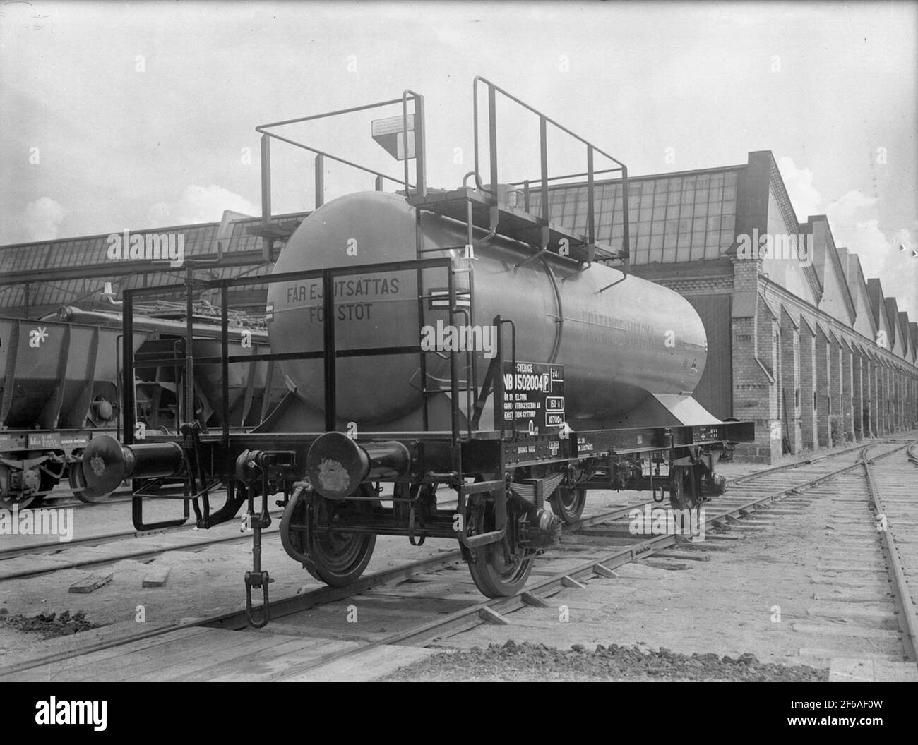 Nora Berglags Railway, NBJ Q12 502004. Syravagna avec réservoir en aluminium pour l'acide nitrique. Banque D'Images
