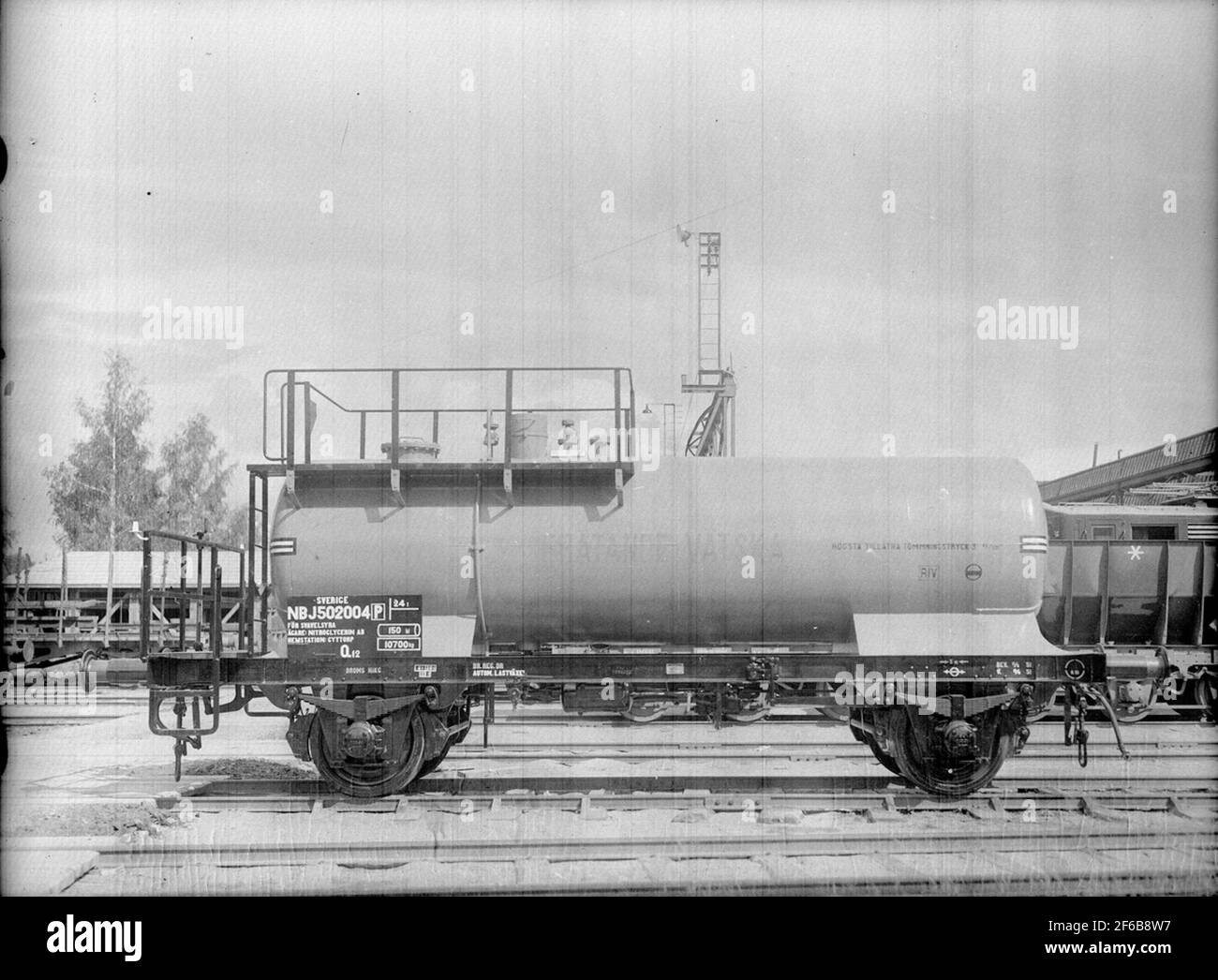 Nora Berglags Railway, NBJ Q12 502004. Syravagna avec réservoir en aluminium pour l'acide nitrique. Banque D'Images