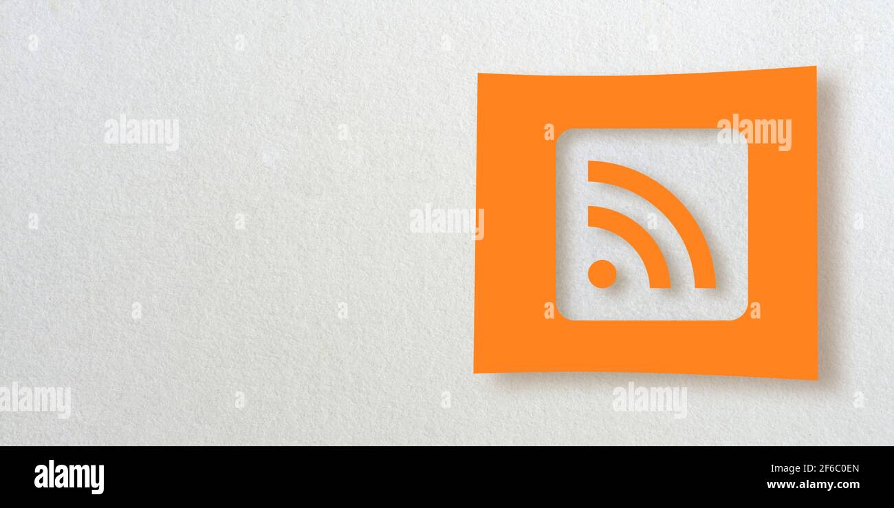 Collection d'icônes de rendu 3D : découpe du symbole du signal WIFI sur papier carré orange. Arrière-plan blanc. Ombre portée lisse et grand espace de copie. Créatif Banque D'Images