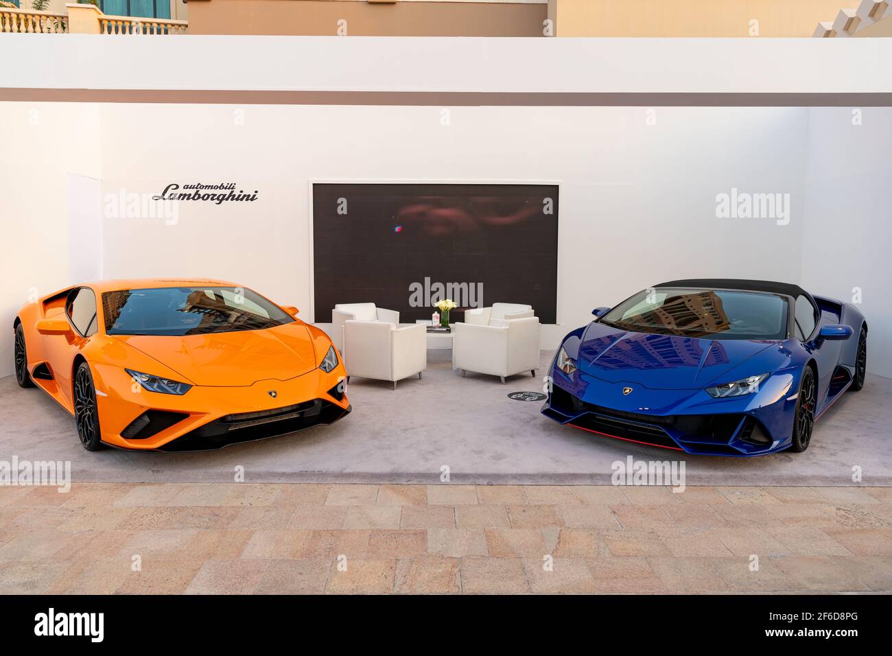 Lamborghini Huracan evo rwd spyder exposé au Pearl Qatar Motor Show Banque D'Images