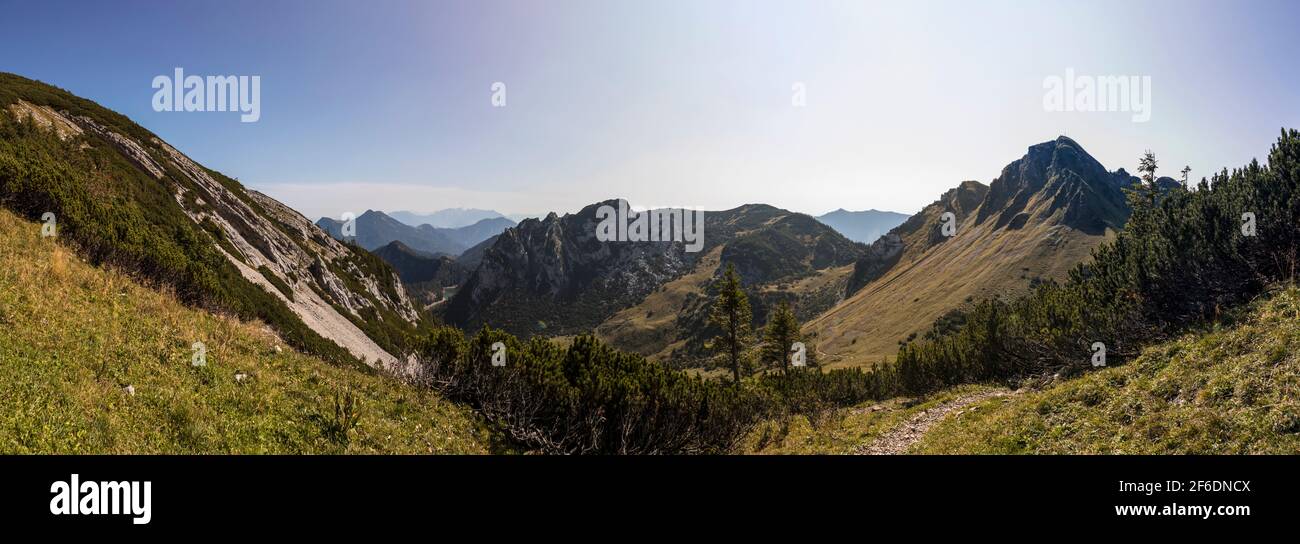 Vue panoramique montagne Hochmiesing en Bavière, Allemagne Banque D'Images