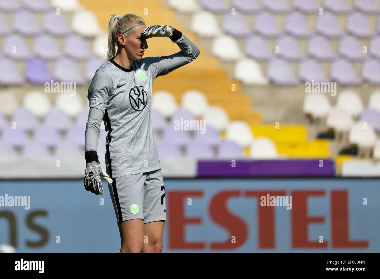 Budapest, Hongrie. 31 mars 2021. Katarzyna Kiedrzynek (#77 VfL Wolfsburg) lors du match de la Ligue des champions des femmes de l'UEFA entre VFL Wolfsburg et le FC Chelsea au stade Szusza Ferenc de Budapest, Hongrie Credit: SPP Sport Press photo. /Alamy Live News Banque D'Images