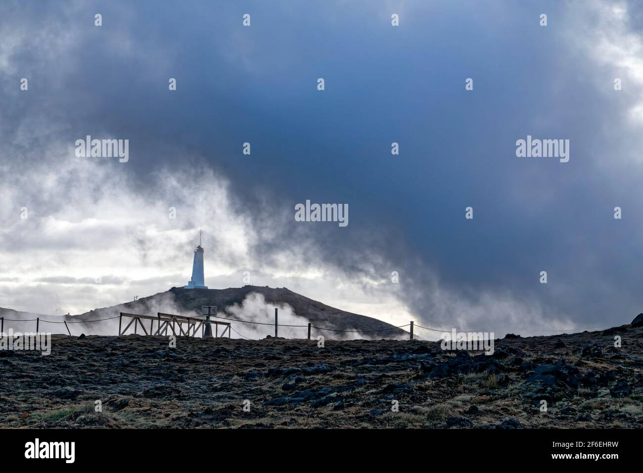 Gunnuhver, Islande. 27 mai 2015. Gunnuhver Hot Springs est une zone géothermique très active de piscines de boue et de vapeur sur la péninsule de Reykjanes. Banque D'Images