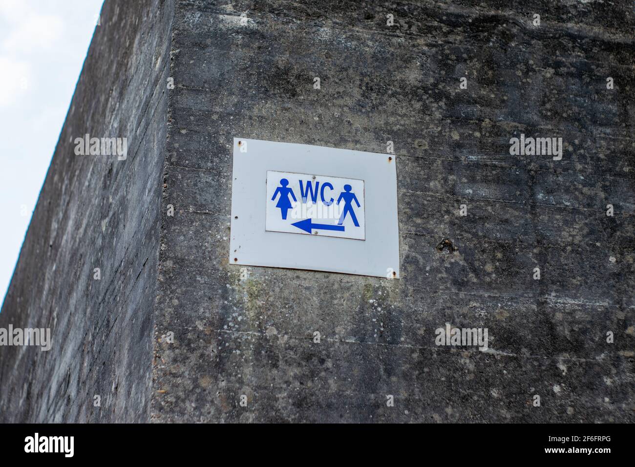 WC signes européens, toilettes ou cabinet d'eau, ou une chambre contenant des toilettes Banque D'Images WC signes européens, toilettes ou cabinet d'eau, ou une chambre contenant des toilettes Banque D'Images