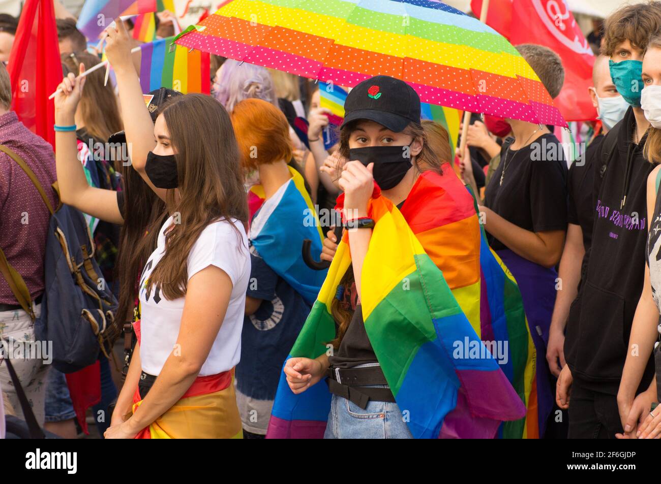 Protestujący aktywiści ideologii LGBT W Krakowie Banque D'Images