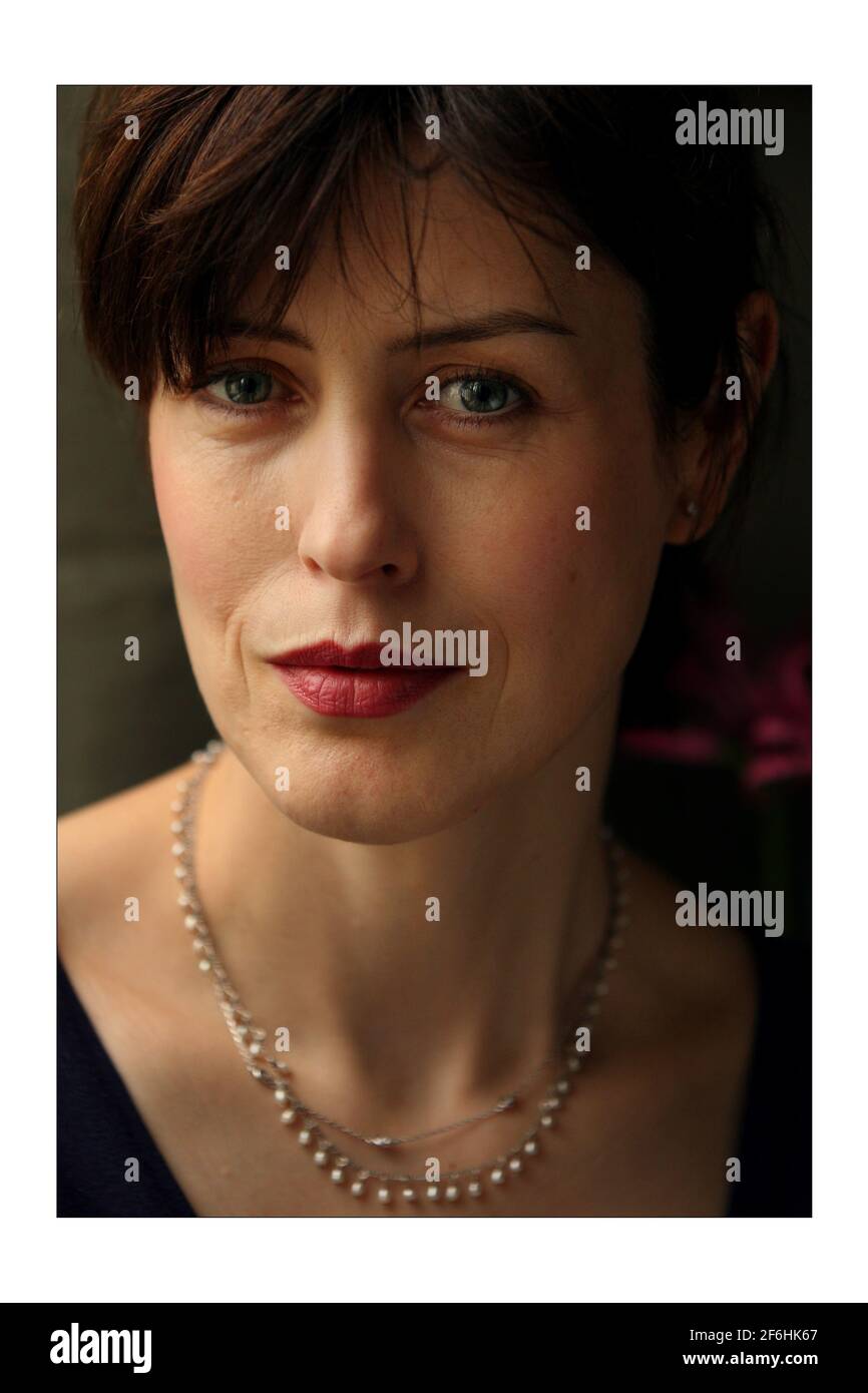 L'actrice Gina McKee photographiée à Londres par David Sandison The Indépendant Banque D'Images