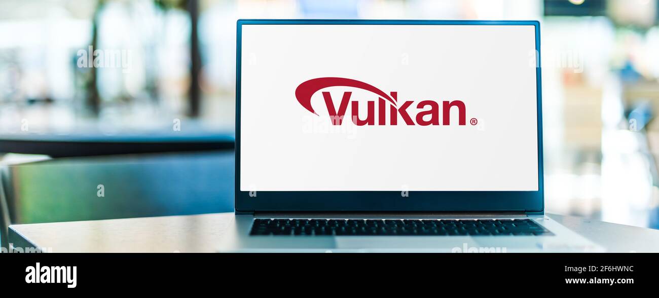 POZNAN, POL - 6 FÉVR. 2021: Ordinateur portable affichant le logo de Vulkan, une interface graphique et informatique 3D multi plate-forme à faible hauteur Banque D'Images