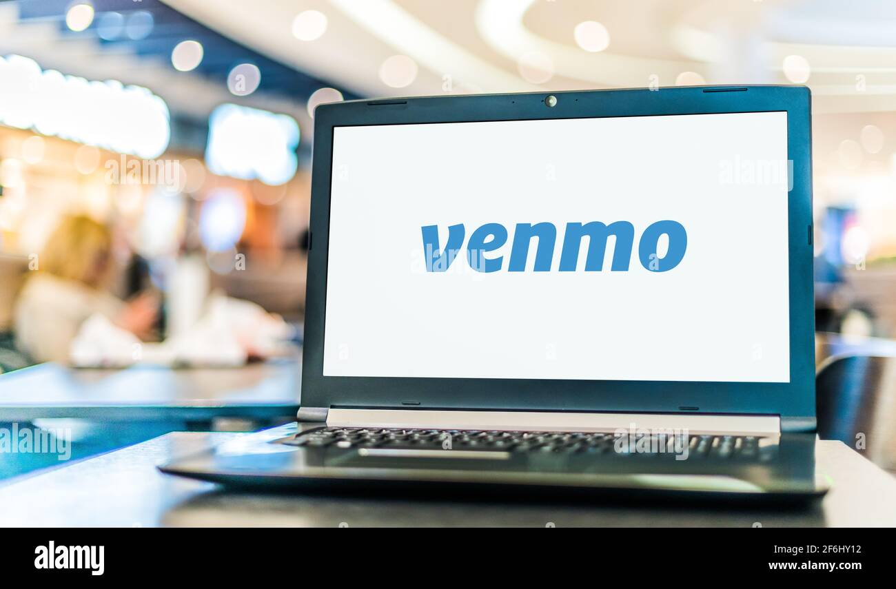 POZNAN, POL - 15 MARS 2021: Ordinateur portable affichant le logo de Venmo, un service de paiement mobile appartenant à PayPal Banque D'Images