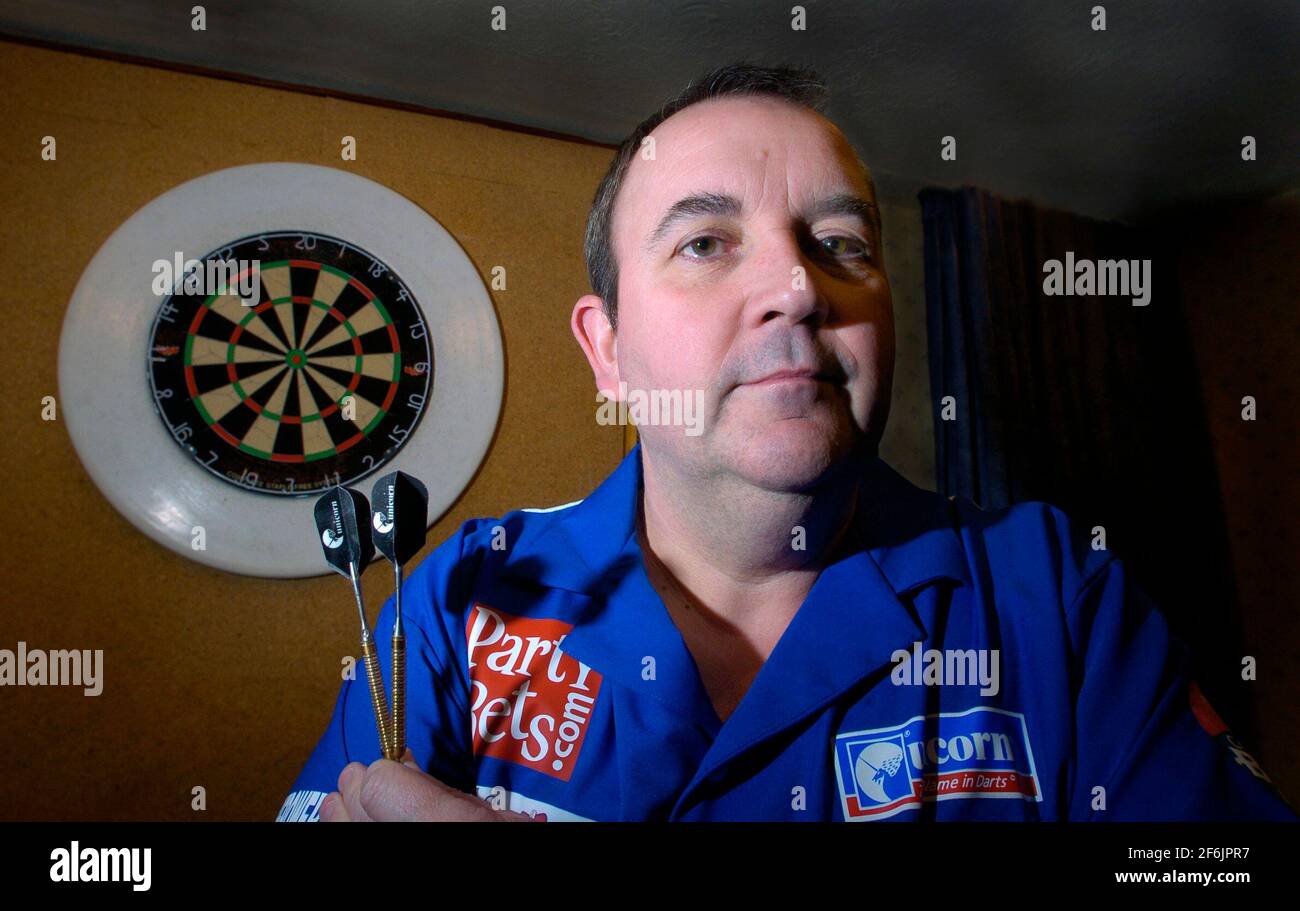 PHIL TAYLOR, CHAMPION DU MONDE DES FLÉCHETTES. PHOTO DAVID ASHDOWN Banque D'Images