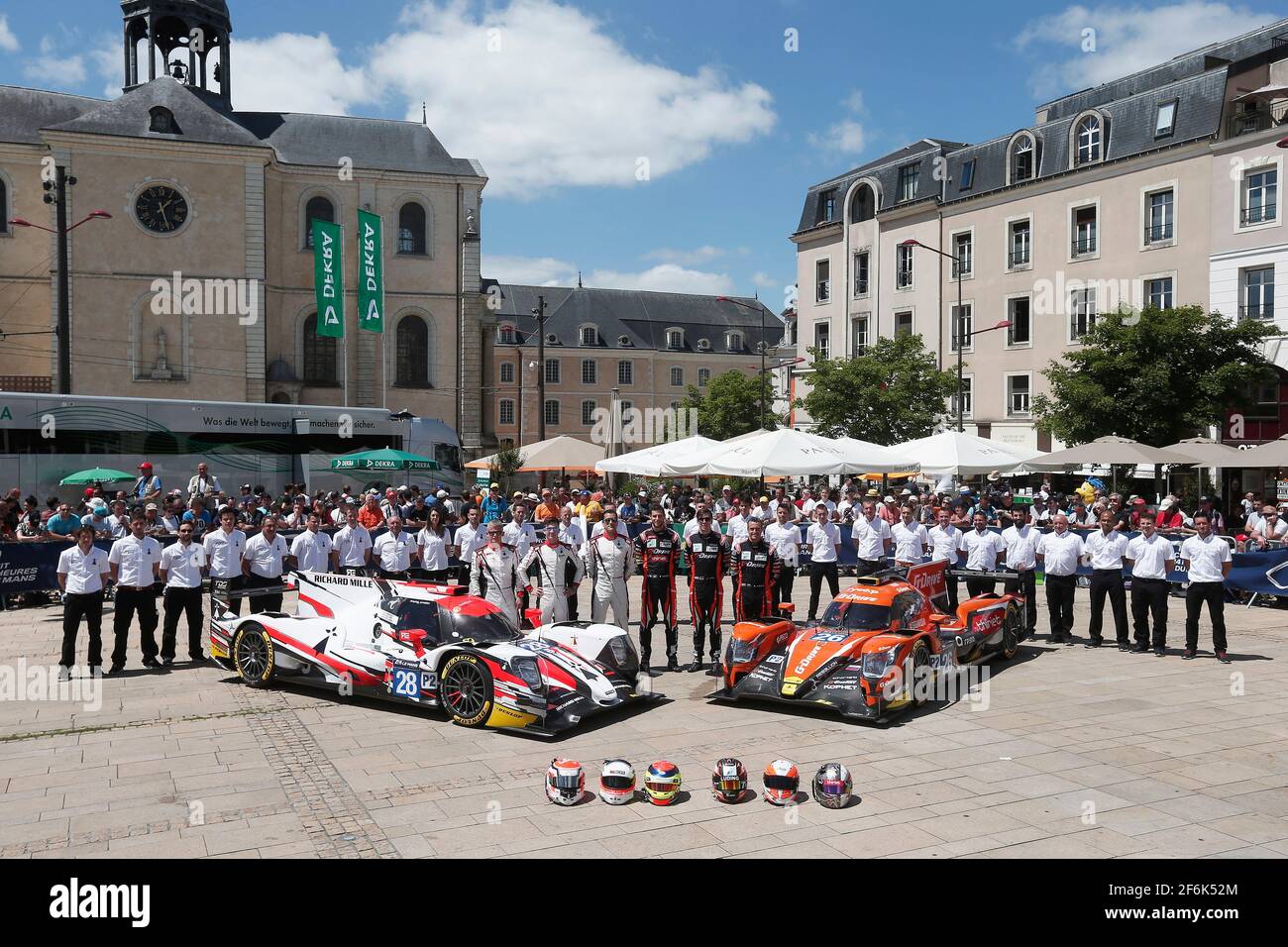 28 PERRODO François (fra), COLLARD Emmanuel (fra), VAXIERE Matthieu (fra), Oreca 07 Gibson team TDS Racing, action, 26 RUSINOV Roman (rus), THIRIET Pierre (fra), LYNN Alex (gbr), Oreca 07 Gibson team G-Drive Racing, action pendant le pesage 2017 heures, Mans 24 heures Qualification et parade du 11 au 16 juin au circuit du Mans, France - photo Jean Michel le Meur / DPPI Banque D'Images