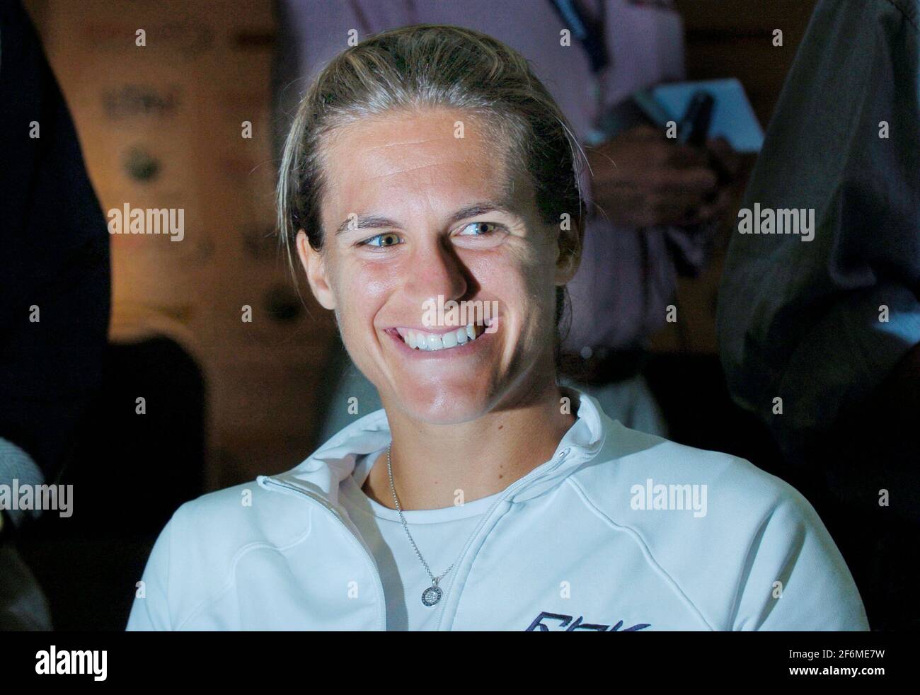 AMELIE MAURESMO (FRA) AU TENNIS INTERNATIONAL DIRECT DE HASTINGS À DEVONSHIRE PARK EASTBOURNE . 19/6/2006 PHOTO DAVID ASHDOWN Banque D'Images
