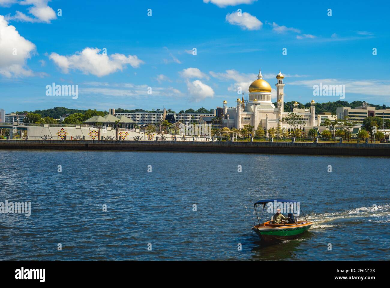 Mosquée Omar Ali Saifuddien à Bandar Seri Begawan, brunéi Darussalam Banque D'Images