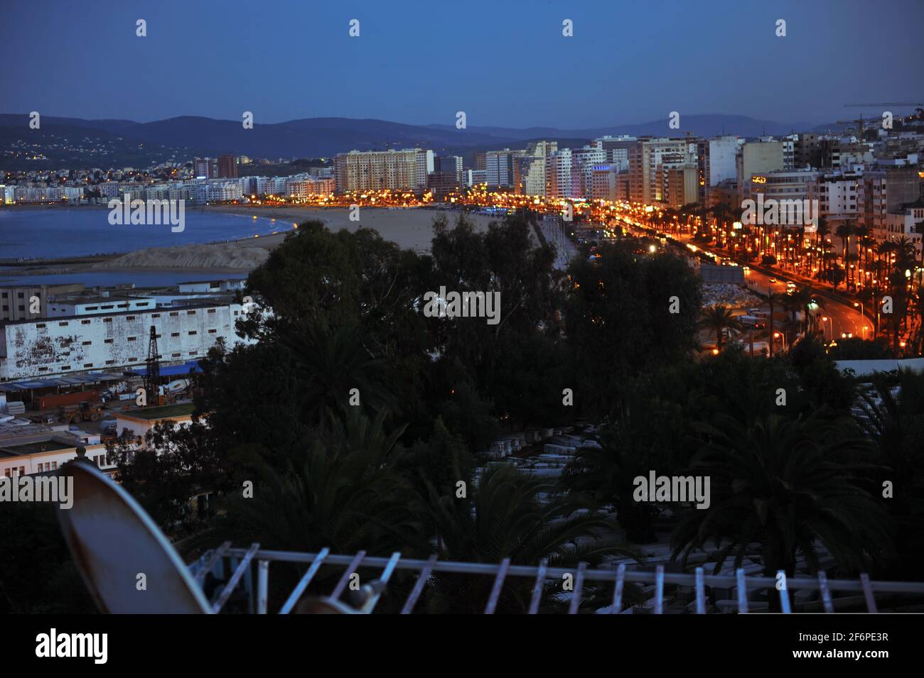 Le port de l'aube, Tanger, Maroc, Afrique du Nord, Afrique Banque D'Images