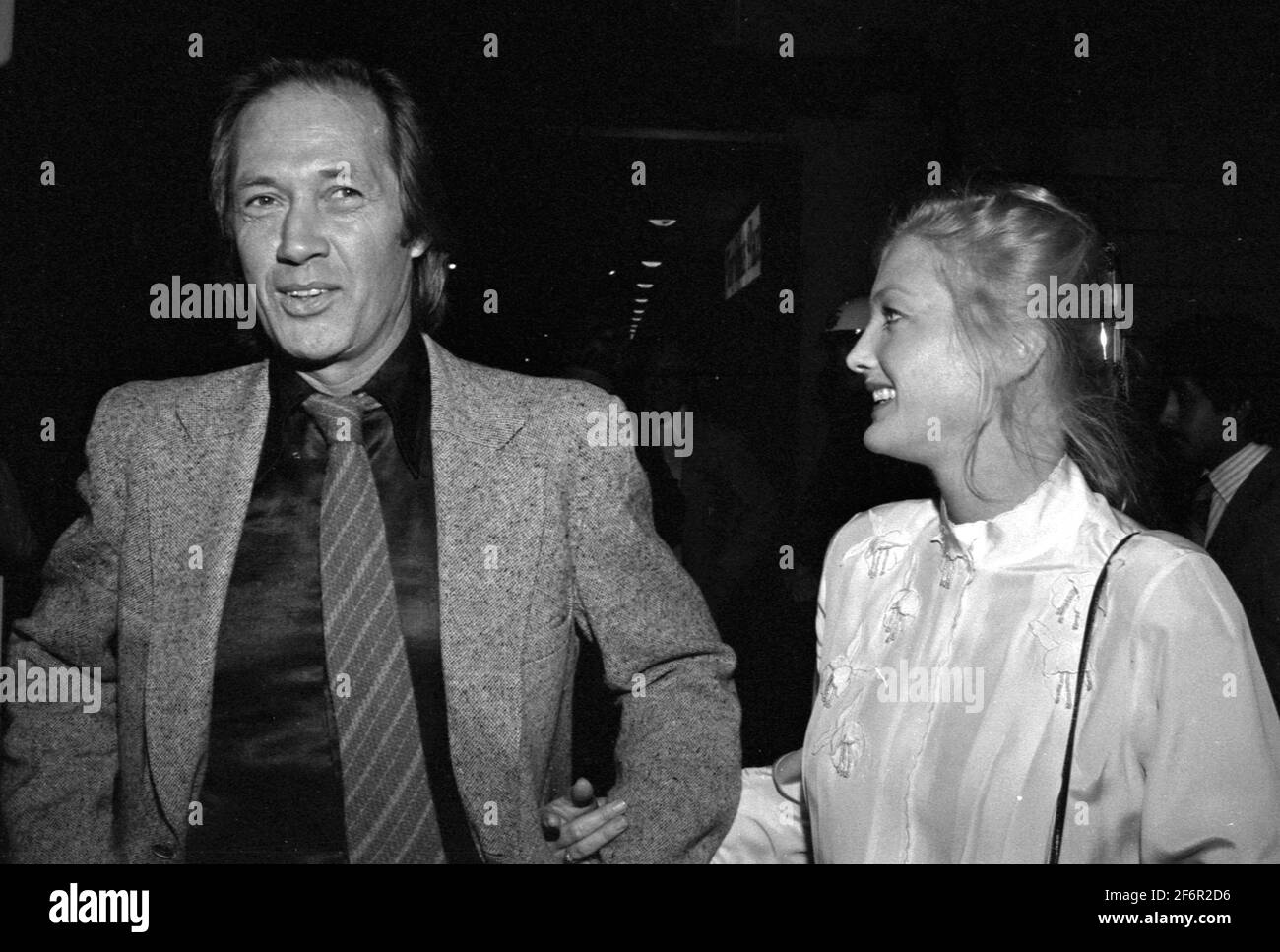 David Carradine et Gail Jensen 16 juin 1982 crédit : Ralph Dominguez/MediaPunch Banque D'Images