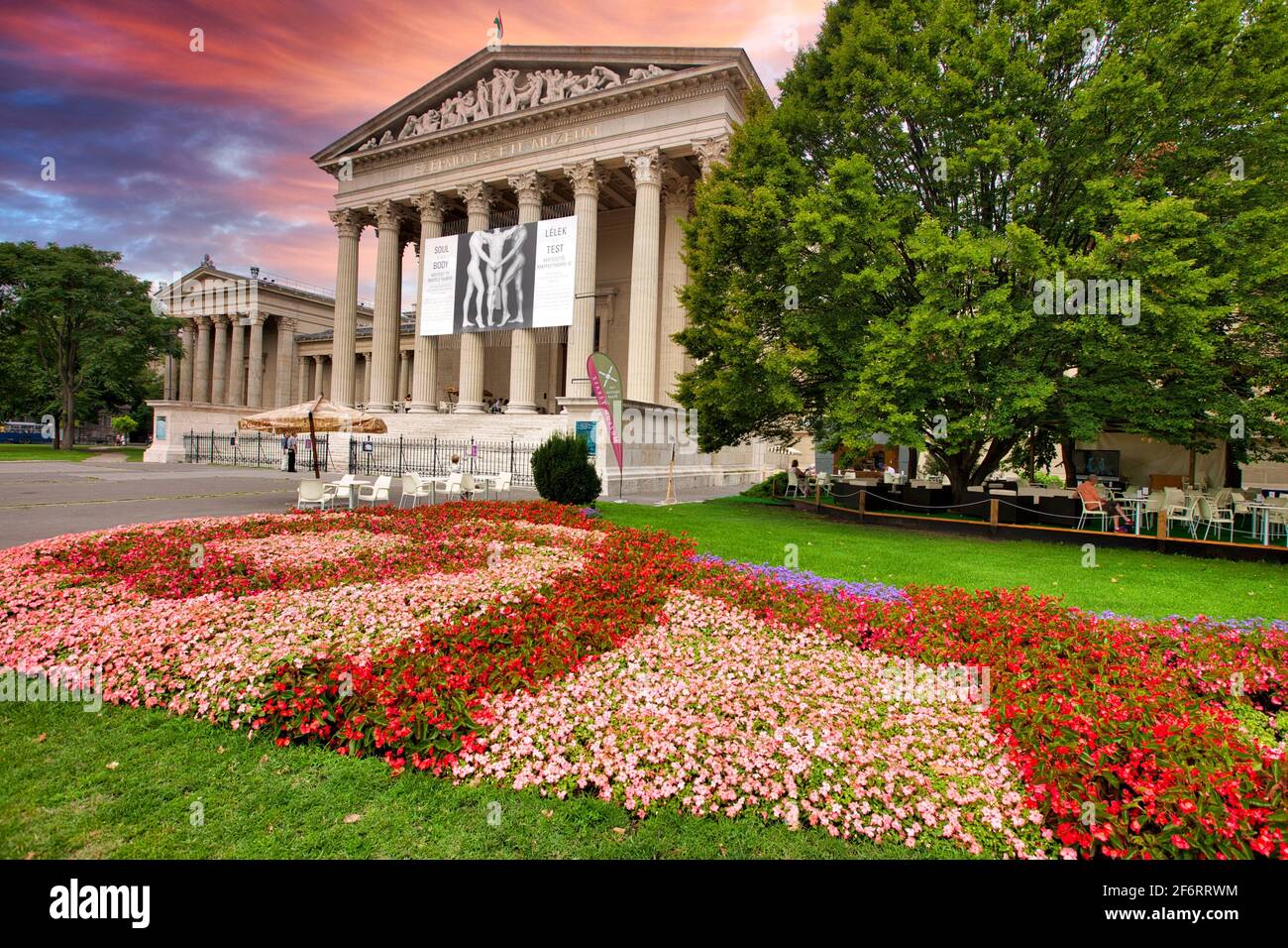 Musée des Beaux-Arts de Hongrie, Budapest, Hongrie, Europe Photo Stock -  Alamy