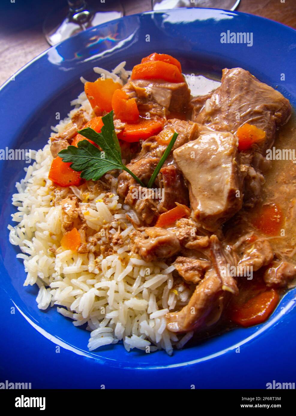 France, alimentation, sauté de veau (vealstew) avec riz blanc. Banque D'Images