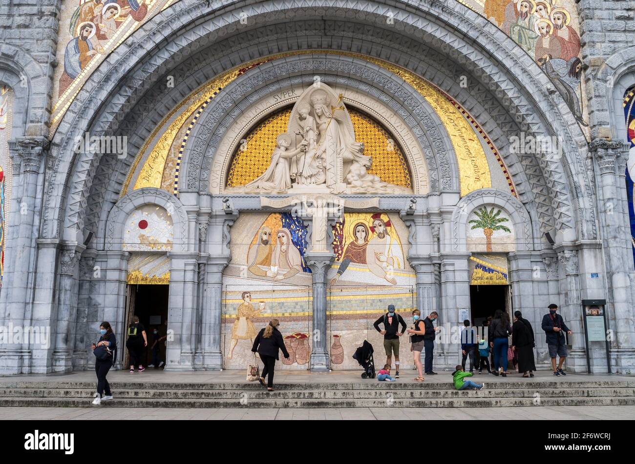 Basilique Rosaire, Sanctuaire de Lourdes, Lourdes, département des Hautes-Pyrénées, Occitanie, France. Banque D'Images