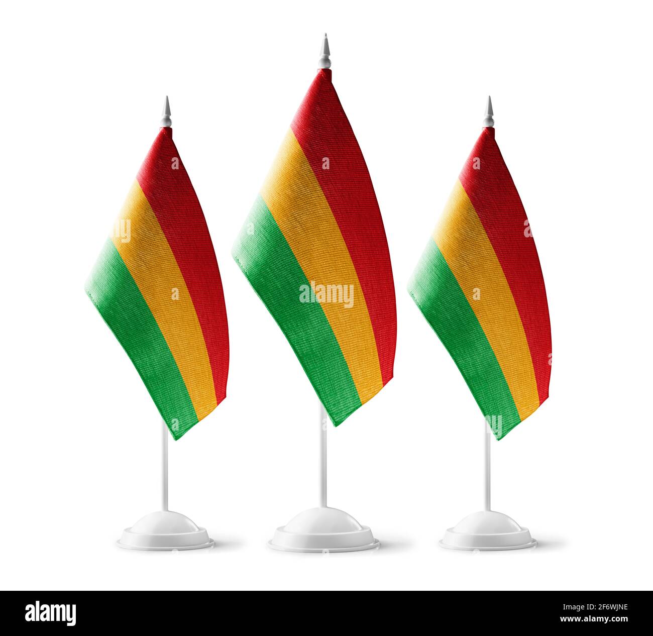 Petits drapeaux nationaux de la Bolivie sur fond blanc Banque D'Images