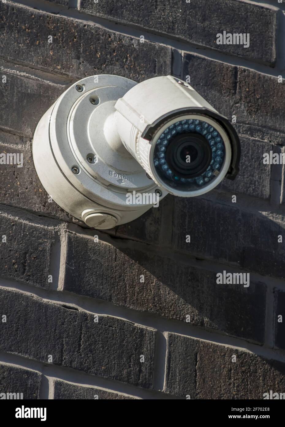 Caméra CCTV de sécurité dans office building Banque D'Images