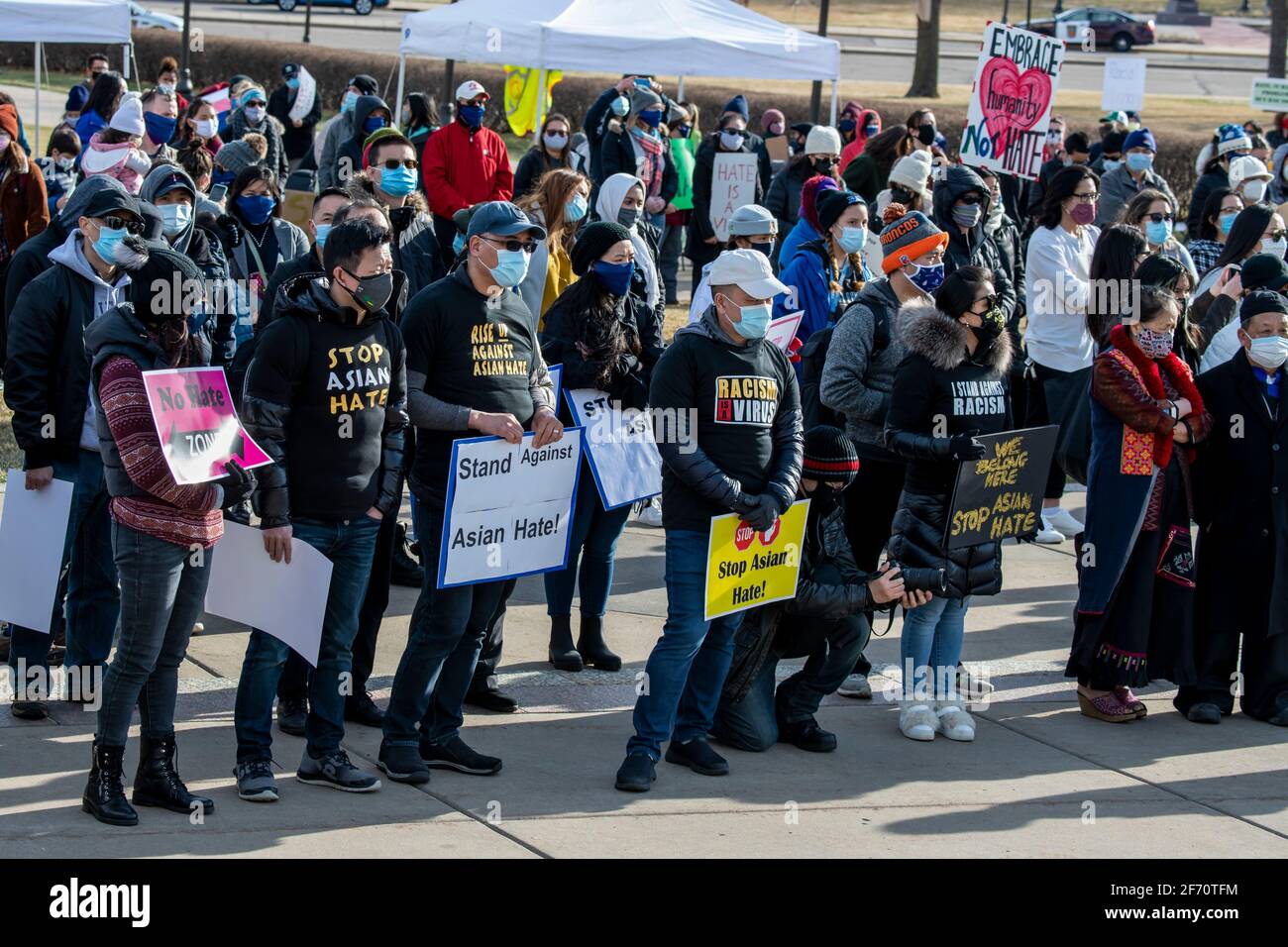 St. Paul, Minnesota. 28 mars 2021. Les Américains asiatiques et les communautés de soutien se rassemblent au capitole pour se souvenir des victimes des tueries et s d'Atlanta Banque D'Images