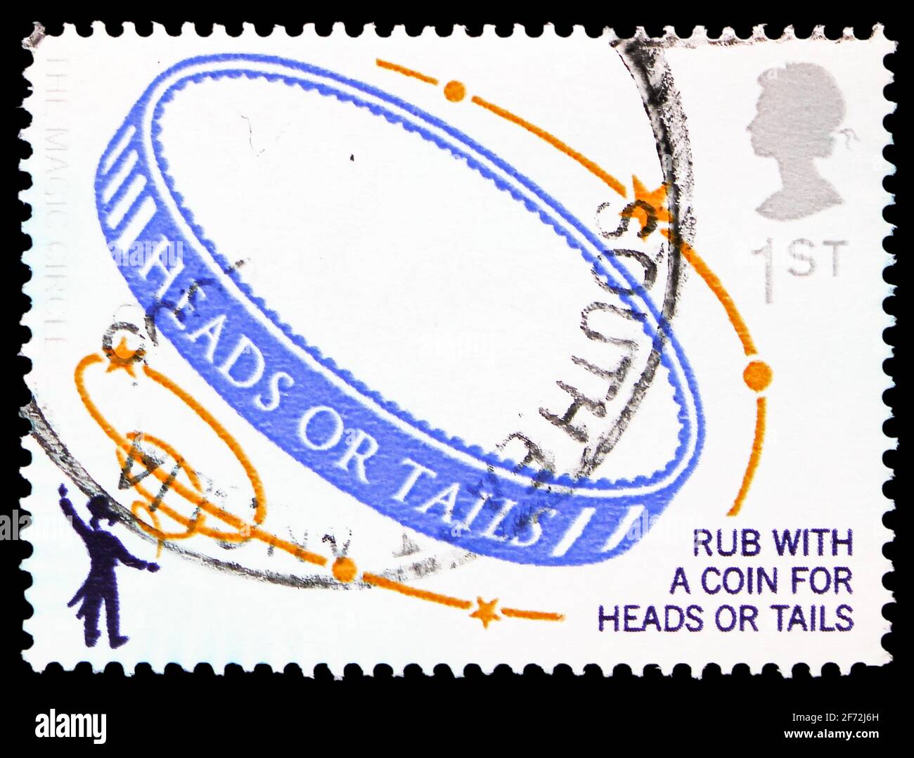 MOSCOU, RUSSIE - 22 DÉCEMBRE 2020 : le timbre-poste imprimé au Royaume-Uni montre la pièce de monnaie (têtes), Centenaire de la série Magic Circle, vers 2005 Banque D'Images