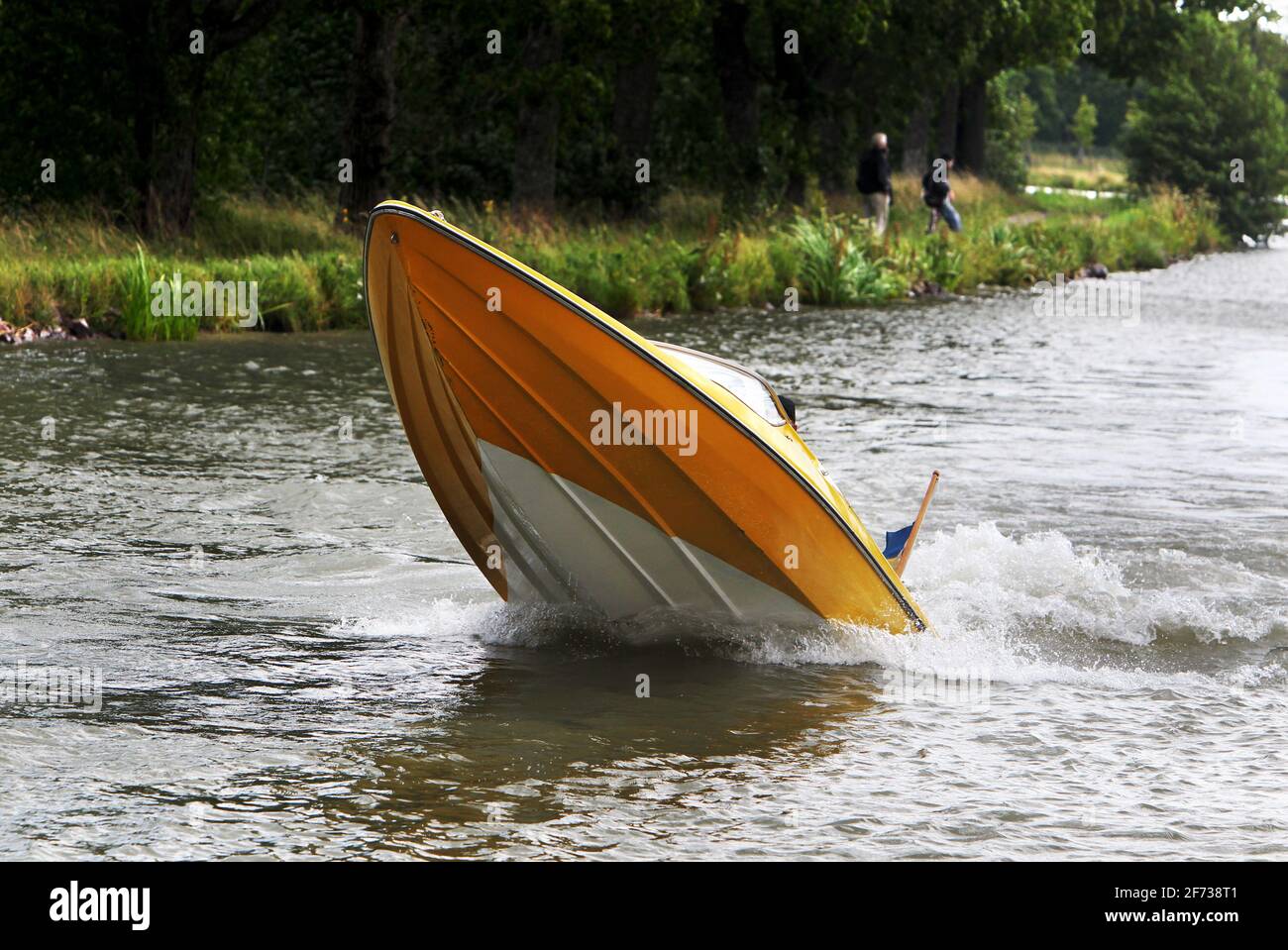 'Free speed', compétition avec de vieux bateaux sur le canal de Göta, à la maison du musée, Ljung, Linköping. Banque D'Images