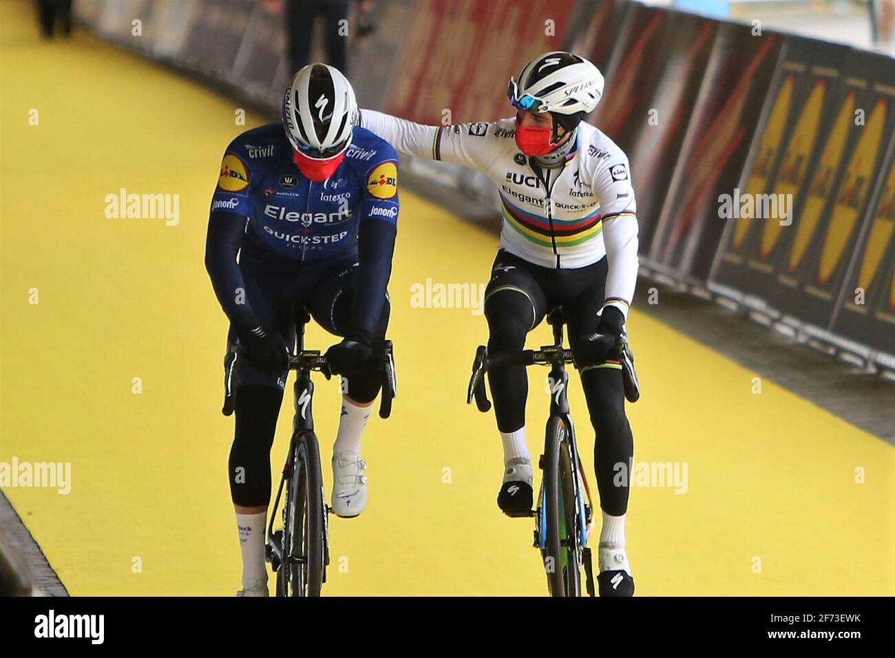 Julian Alaphippe de Deceulink - Quick Step pendant l'UCI ronde van Vlaanderen - Tour des Flandres 2021, course cycliste, Anvers - Oudenaarde le 4 avril 2021 à Oudenaarde, Belgique - photo Laurent Lairys / DPPI / LiveMedia Banque D'Images