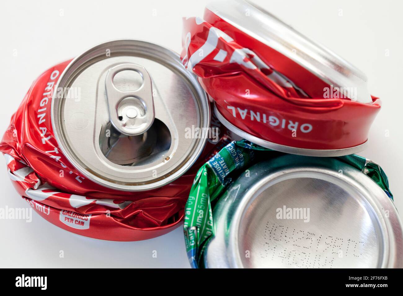 Canettes de soda en aluminium concassées pour recyclage - Etats-Unis Banque D'Images