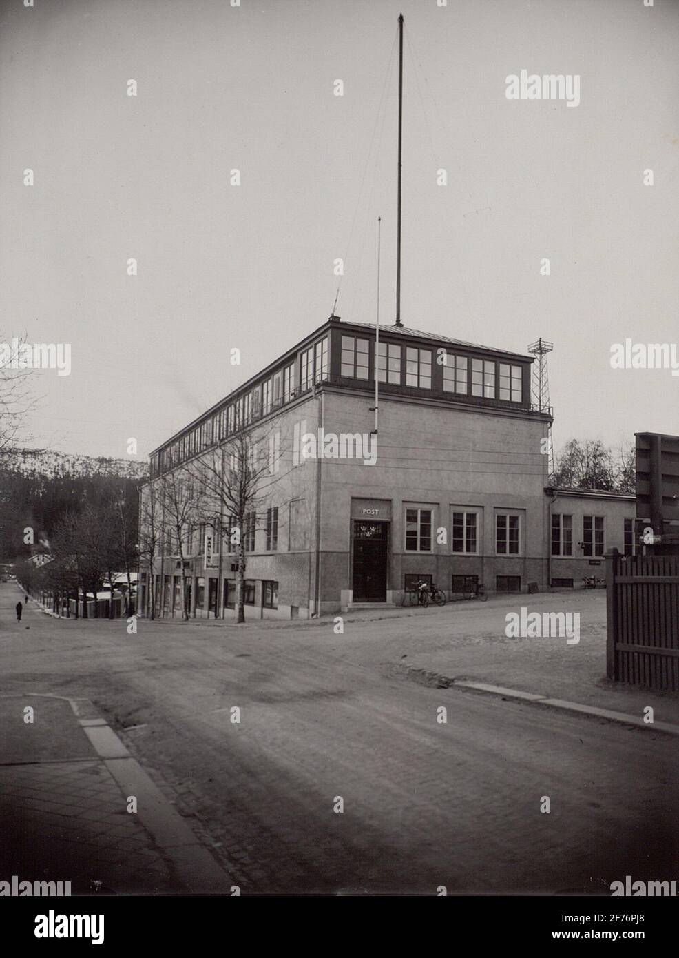 Örnsköldsvik. La station de radio ronde (dans la maison du courrier et du télégraphe), construite en 1935. Relais. Banque D'Images