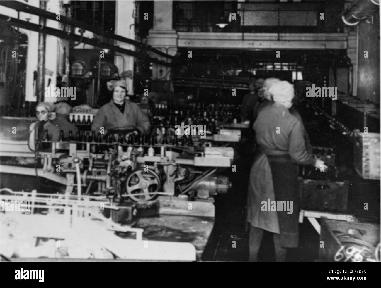 Courroie transporteuse sur brasserie inconnue, fabriquée par la société de partage d'atelier Mekelo à Helsingborg. Banque D'Images