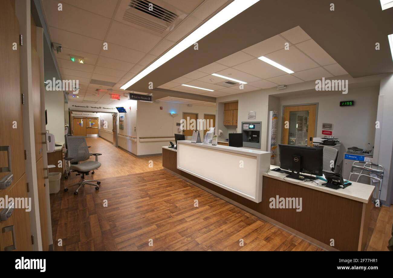 ÉTATS-UNIS - 5 avril 2021 : visite médiatique de la nouvelle tour du Nord à l'hôpital Inova Loudoun de Lansdowne. Le nouveau centre Birthing de la Tour Nord. ( Banque D'Images