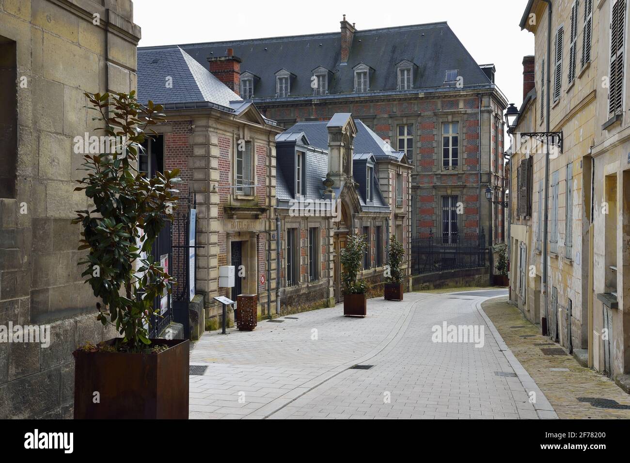 France, Aisne, Château-Thierry, l'Hôtel-Dieu (ancien hôpital) dans la rue du Château Banque D'Images