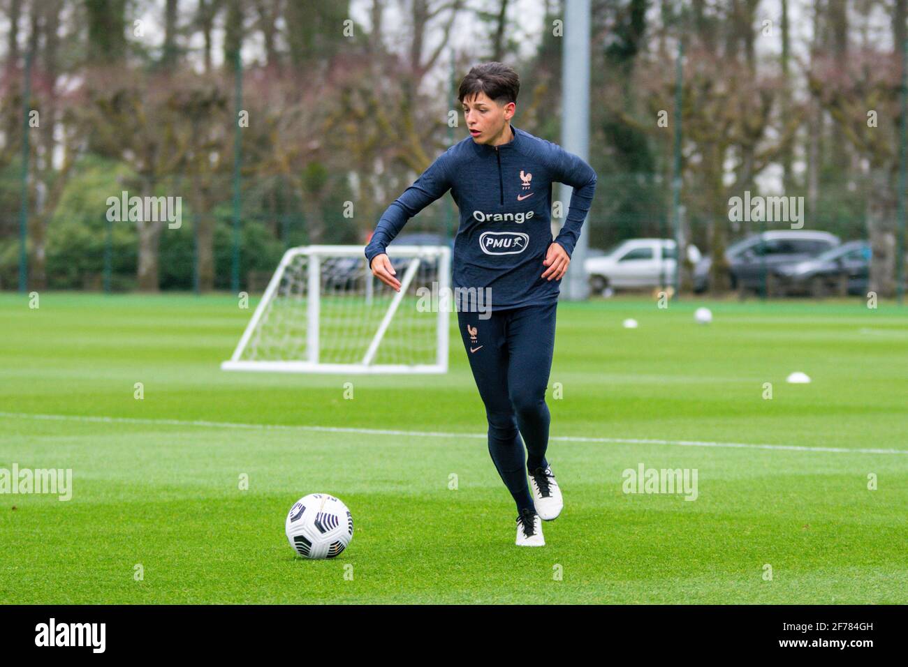 ELISA de Almeida de France contrôle le ballon lors de la formation de l'équipe féminine française le 5 avril 2021 à Clairefontaine, France - photo Antoine Massinon / A2M Sport Consulting / DPPI Banque D'Images ELISA de Almeida de France contrôle le ballon lors de la formation de l'équipe féminine française le 5 avril 2021 à Clairefontaine, France - photo Antoine Massinon / A2M Sport Consulting / DPPI Banque D'Images
