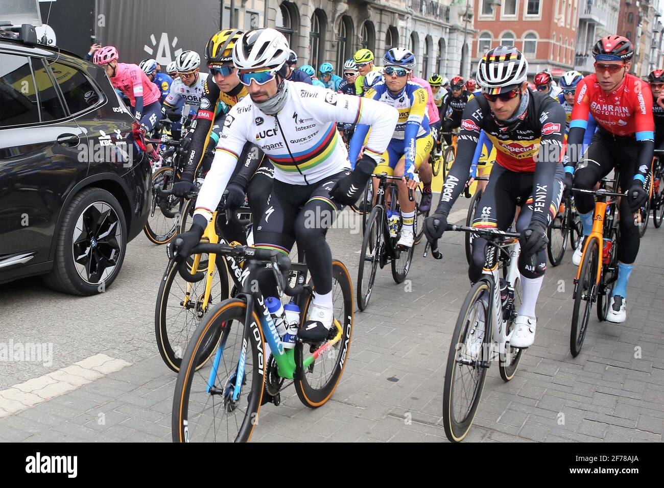 Julian Alaphippe de Deuceunink - Quick Step and Dries de Bondt d'Alpecin - Fenix l'UCI ronde van Vlaanderen - Tour des Flandres 2021, course cycliste, Anvers - Oudenaarde le 4 avril 2021 à Oudenarde, Belgique - photo Laurent Lairys / DPPI Banque D'Images