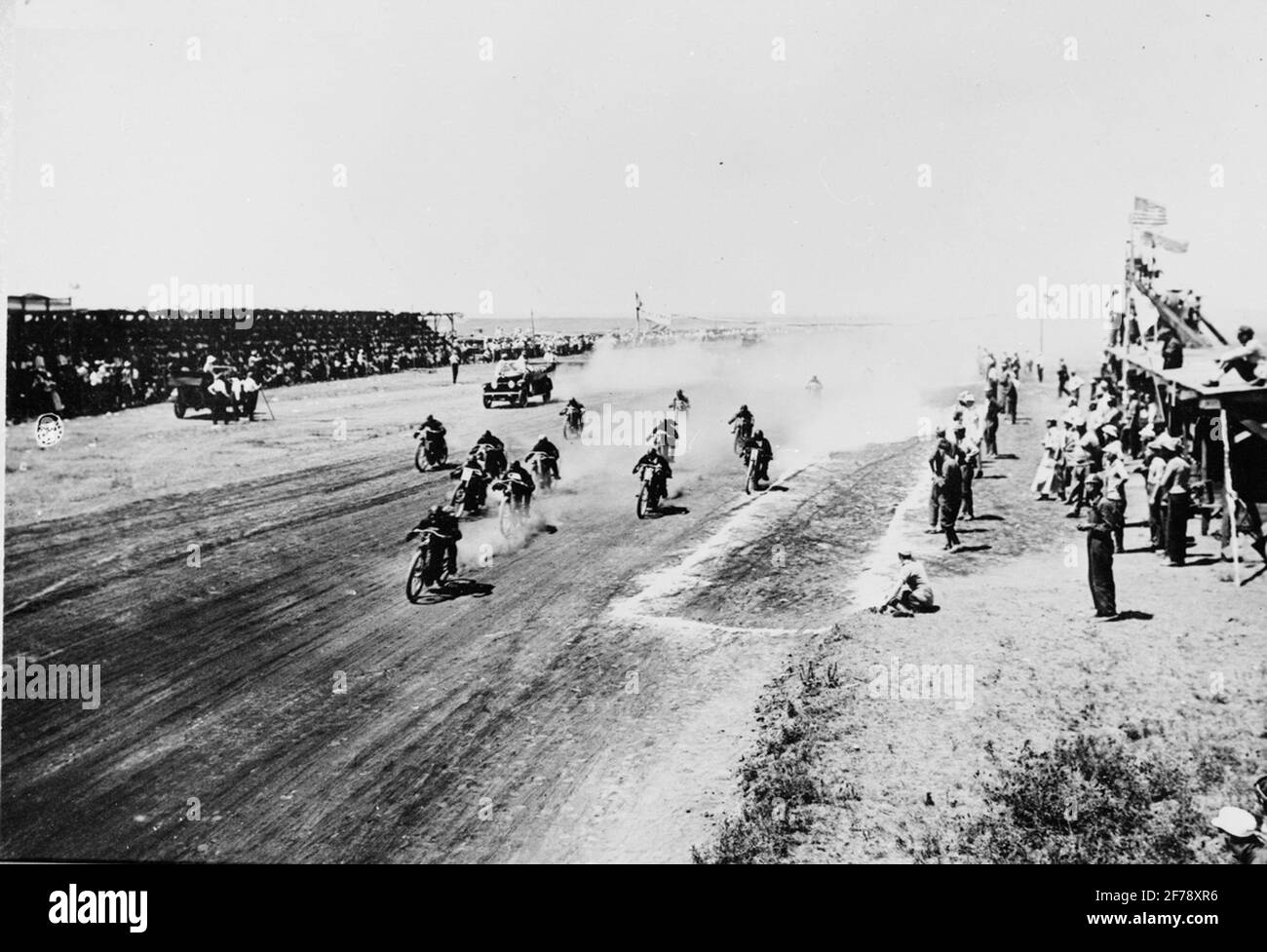 Le début de la compétition moto à Dodge City. Banque D'Images