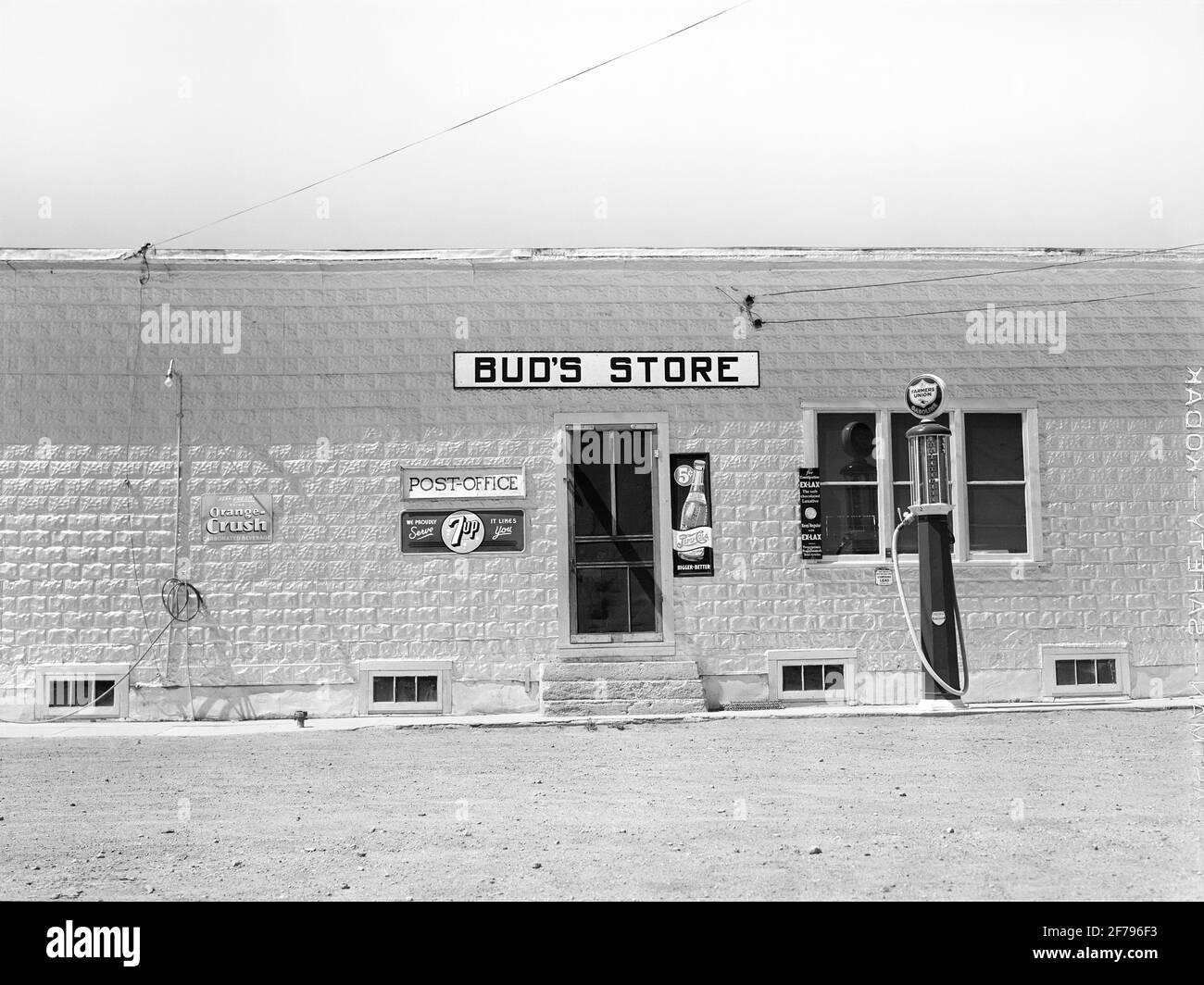 Bud's Store, Lone Tree, Dakota du Nord, États-Unis, Marion Post Wolcott, Administration américaine de la sécurité agricole, août 1941 Banque D'Images