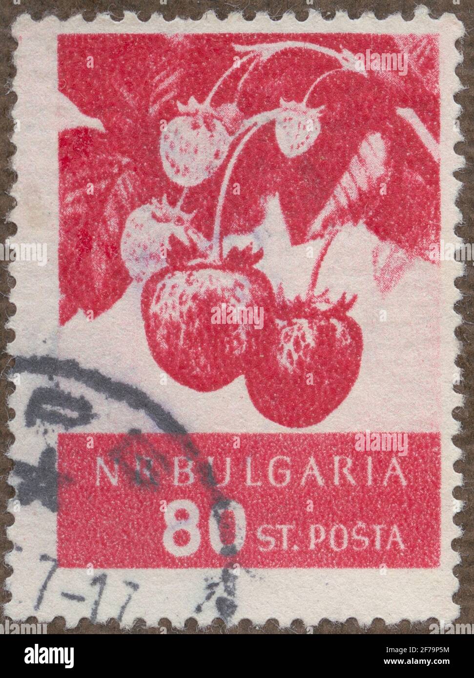 Timbre de la cession de la philatéliste de Gösta Bodman, commencé 1950.le timbre de Bulgarie, 1956. Motifs de fraises. 'Série de fruits'. Banque D'Images