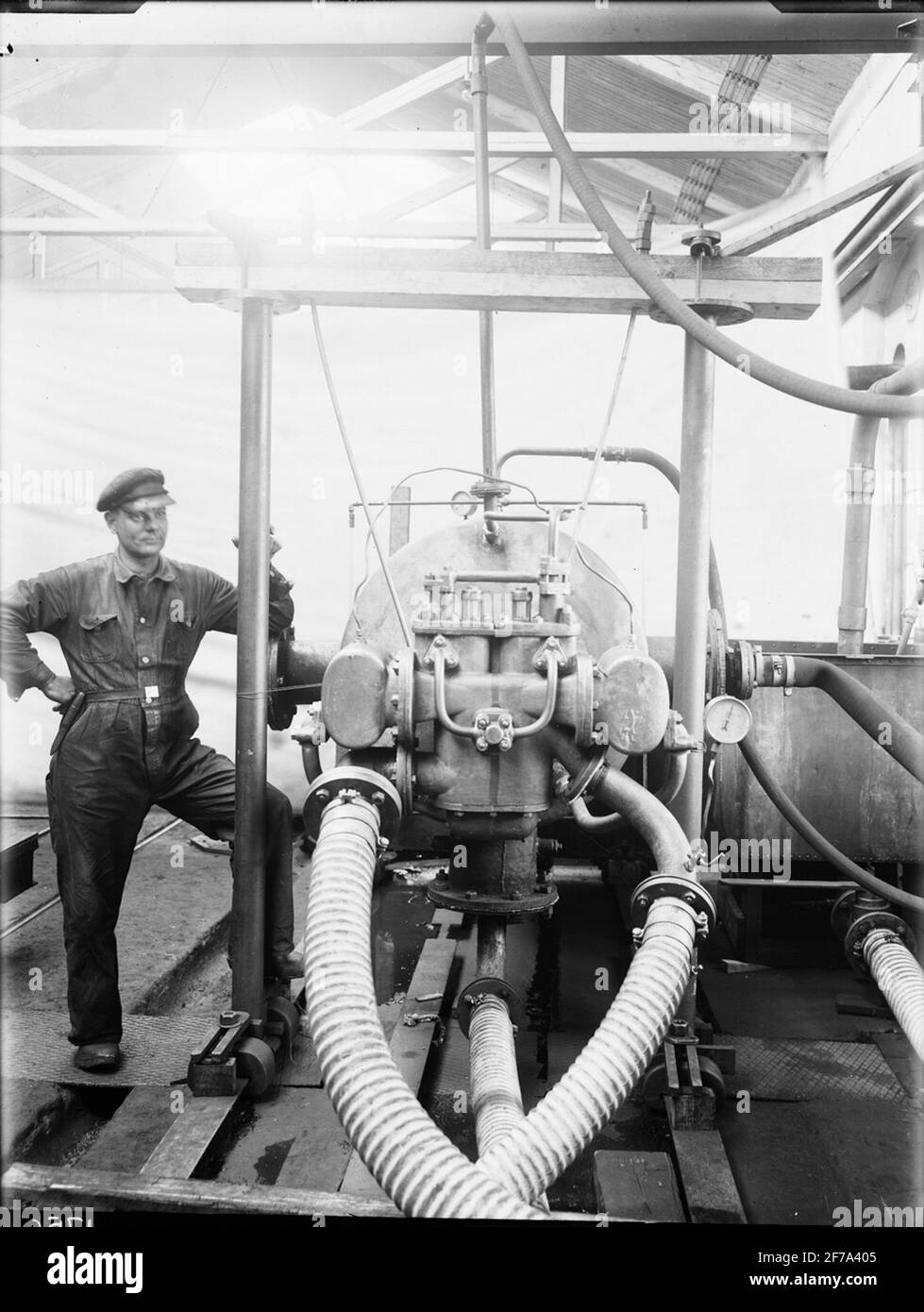 Dispositif pour échantillon de régulateur de niveau L.O. 7450. Banque D'Images