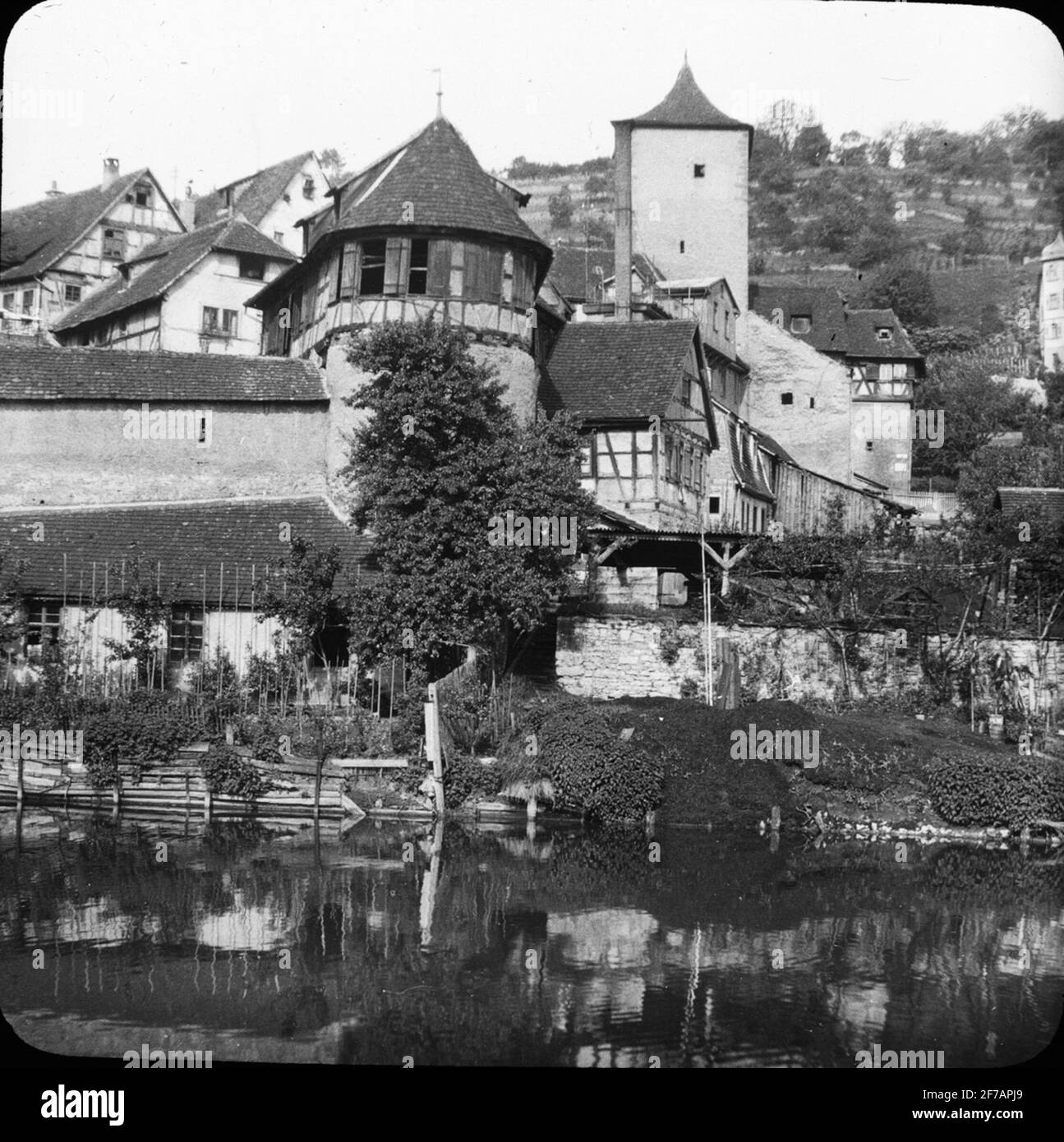 Image Skioptique avec motifs de la salle Schwäbische au bord de la rivière Kocher. Banque D'Images