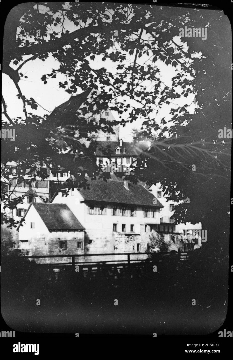 L'icône SkiopT avec les motifs de la vue de la salle Schwäbische par la rivière Kocher.Pilden a été stockée dans un carton étiqueté :? Banque D'Images