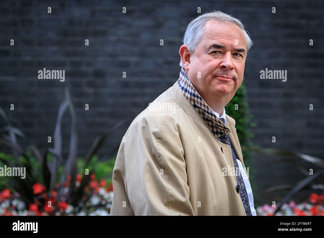 Geoffrey Cox, député de QC, politicien du Parti conservateur britannique, procureur général, se dirige, à Downing Street, Londres, Angleterre, Royaume-Uni Banque D'Images