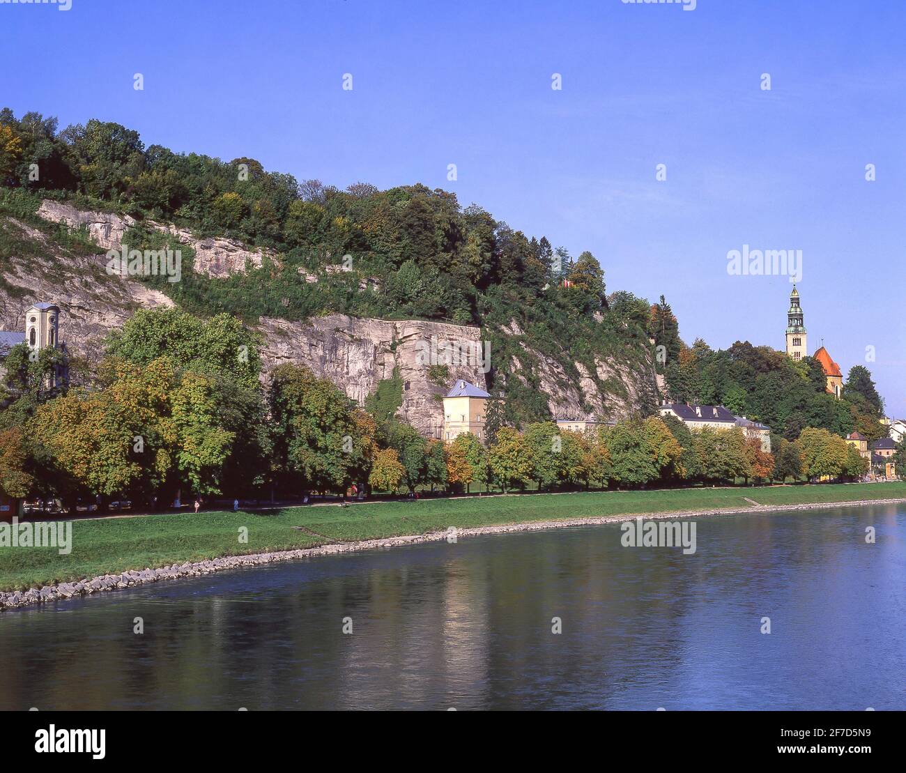 Vue sur la ville de Salzach, Salzbourg, État de Salzbourg, République d'Autriche Banque D'Images