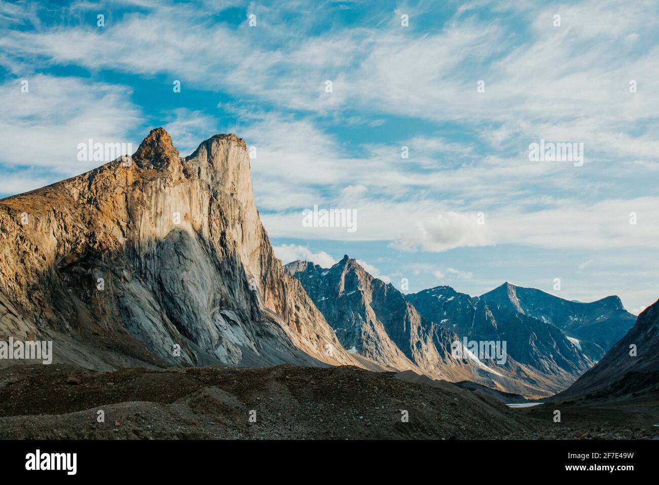 Vue panoramique sur le mont Thor, île de Baffin. Banque D'Images